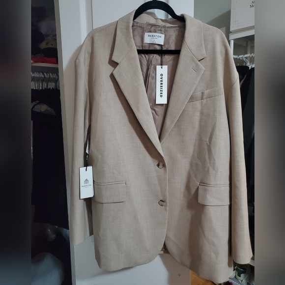 BABATON OVERSIZED VOGUE BLAZER - Picture 1 of 2